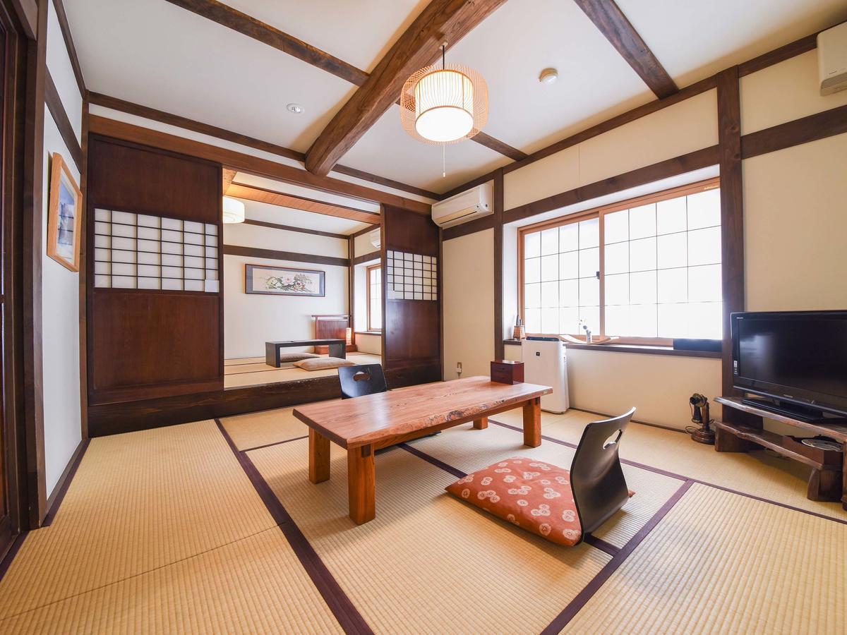 Ryori Ryokan Okuhida Sansoan Kyoya Такаяма Екстериор снимка