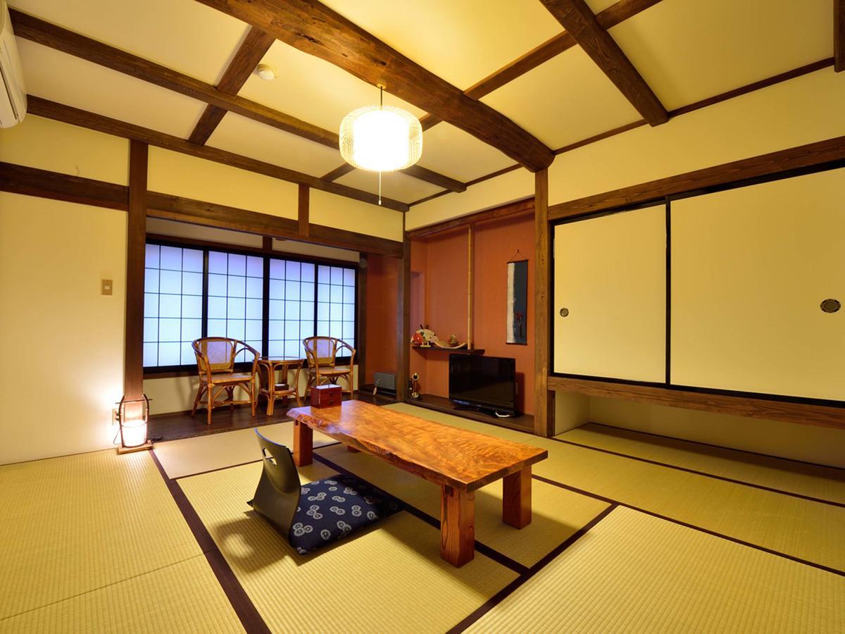 Ryori Ryokan Okuhida Sansoan Kyoya Такаяма Екстериор снимка