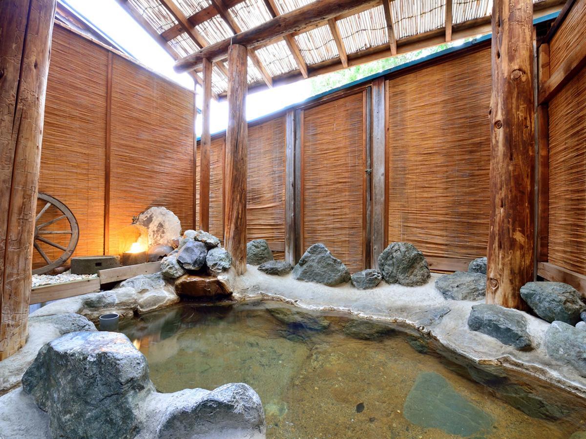 Ryori Ryokan Okuhida Sansoan Kyoya Такаяма Екстериор снимка
